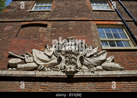 Wappen von der Royal Army Ordnance Corps in den Tower of London, England Stockfoto