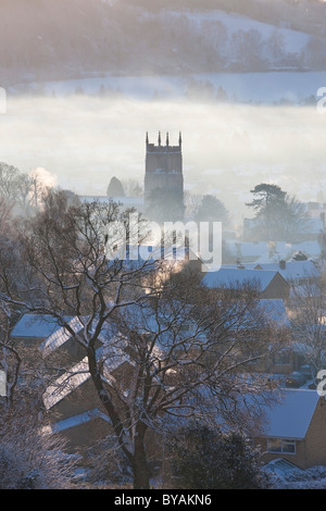 Ansicht von Wotton unter Edge, Gloucestershire, Cotswolds im Winter mit Schnee Stockfoto