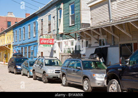 Das Bullauge Restaurant und Brunnen an der Custom House Wharf im Stadtteil alten Hafen von Portland, Maine Stockfoto