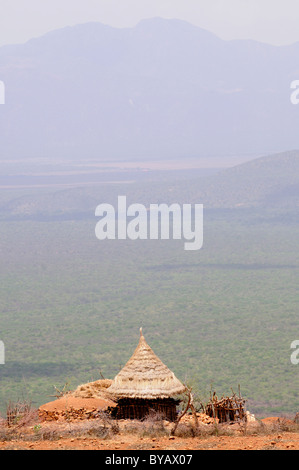 Urige Hütte vor das Omo-Tal, Südliches Äthiopien, Afrika Stockfoto