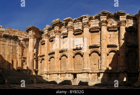 Antiken Bacchus-Tempel Ruinen an die archäologische Stätte von Baalbek, UNESCO-Weltkulturerbe, Bekaa-Tal, Libanon Stockfoto