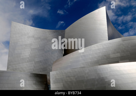 Teilansicht, Walt Disney Concert Hall, entworfen von Frank Gehry, Los Angeles, Kalifornien, USA Stockfoto