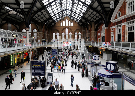 Interieur, Bahnhof Liverpool Street, London, England, Vereinigtes Königreich, Europa Stockfoto