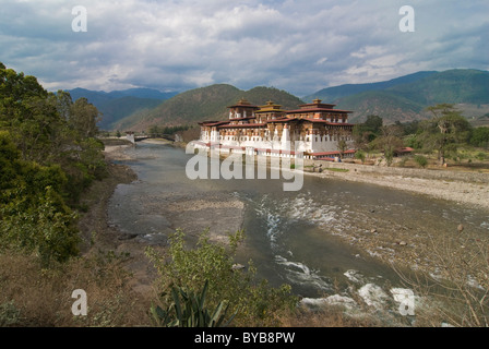 Dzong, buddhistische Kloster Festung von Punakha, Bhutan, Asien Stockfoto