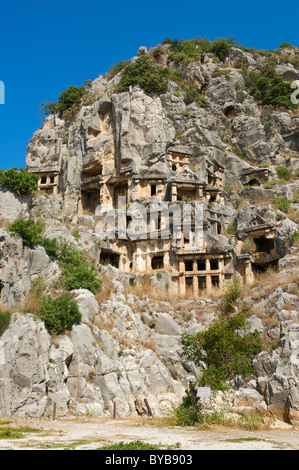 Lykische Felsengräber in Myra in Lykien, Südküste der Türkei, Lykien, Türkei Stockfoto