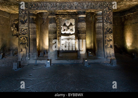 Höhle Nr. 20, Ajanta Höhlen, Indien Stockfoto