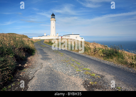 Die Zufahrt zum Mull of Galloway Leuchtturm auf Schottlands Rhins Halbinsel. Stockfoto