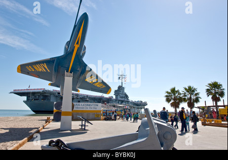 USS Lexington CV16 Flugzeugträger, A-4 Skyhawk Flugzeug. Stockfoto