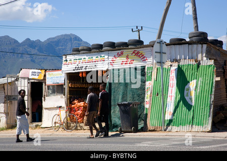 Rastaman Shop in Lwandle Township in der Nähe von Gordons bay - Kapstadt - Südafrika Stockfoto