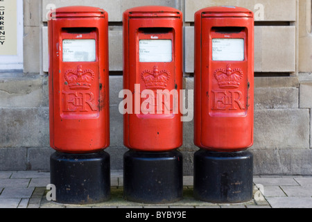 Old Fashioned roten Briefkasten Stockfoto