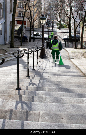 Treppen, die aus "Sacre Coeur", das "Viertel Montmartre" von Paris. Stockfoto