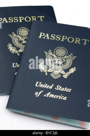 Zwei Vereinigte Staaten (USA)-Pass erstreckt. Stockfoto