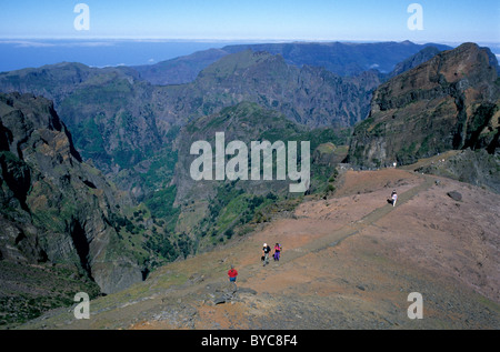 Berge von Madeira das Innere vom Pico Do Arieiro gesehen, die Insel der dritten höchsten Berg Stockfoto