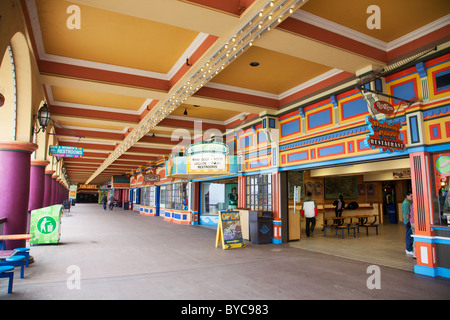 Arcade und Casino in Santa Cruz Beach Boardwalk, Kalifornien Stockfoto