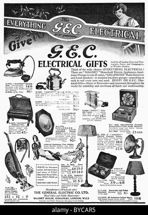 Original 1920er Jahre ganzseitige Anzeigen in Frauen-Magazin für G.E.C. elektrische Geschenke für Weihnachten Stockfoto