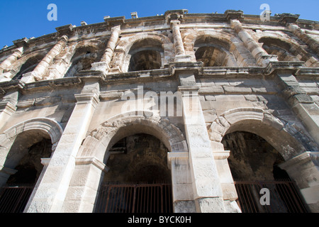 Römisches Amphitheater in Nîmes, Frankreich Stockfoto