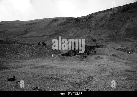 Eines der vielen Ruinen von Cwmystwyth Silber/Bleiminen in Mid Wales. Der ehemalige Cwmystwyth führen Mine im oberen Afon Ystwyt Stockfoto