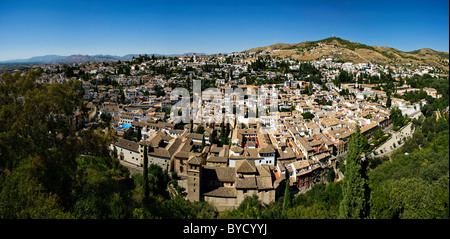 Einen Panoramablick über die Stadt Granada gesehen von der Alhambra, Spanien Stockfoto