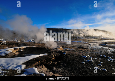 Dampfdüsen an das Norris Geyser Basin. Yellowstone-Nationalpark, Wyoming, USA. Stockfoto