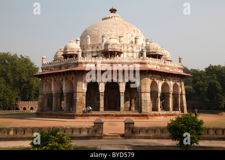 Isa Khan Grab, Teil des Humayun Grab Complex, Grabstätte von Muhammad Nasiruddin Humayun, zweite Herrscher des Mughal Reiches Stockfoto