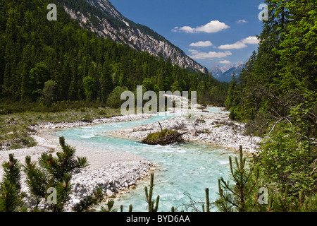 Oberlauf der Isar im Hinterautal, Karwendelgebirge, Alpen, Tirol, Austria, Europe Stockfoto