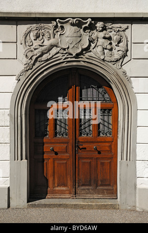 Reich verzierte Eingangstor mit Stuckarbeiten, gebaut im Jahre 1585, Spisergasse Straße 1, St. Gallen, Schweiz, Europa Stockfoto