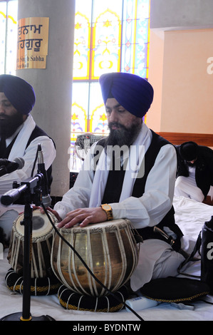 Trommler im Tempel Gurdwara Havelock Road Stockfoto