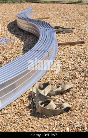 Stilleben, extrudierten Aluminium, Baumaterialien, Schindel, Gurtband Krawatte, Stockfoto