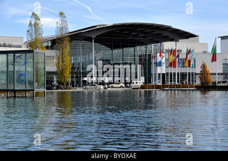 Messesee See, Westeingang, Messe München, Messe München, München, Bayern, Deutschland, Europa Stockfoto