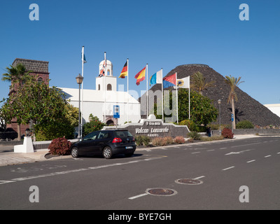 Gran Melia Volcan Lanzarote 5-Sterne-Hotel von der Marina Rubicon Playa Blanca Stockfoto