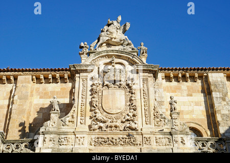 Wappen an der Fassade des Colegiata Real de San Isidoro, Stiftskirche, Basilika, Museum, Leon, Provinz Castilla y Leon Stockfoto