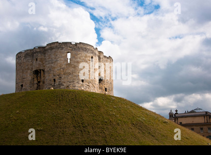 Clifford Tower York, Nordengland Stockfoto