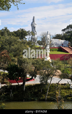 Ansicht des großen Buddhas, Buddha Garten Eden, einem portugiesischen Garten erstellt von dem Millionär Joe Berardo in Portugal Stockfoto