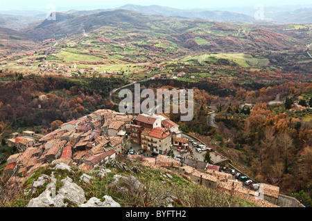 San Donato altes Dorf in Süd-Italien Stockfoto