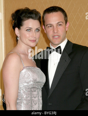 Rena Sofer und Ehemann 9. jährliche Costume Designers Guild Awards Gala Regent Beverly Wilshire Hotel Beverly Hills, Kalifornien Stockfoto