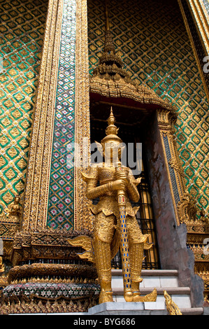 Detail des Phra Mondop, Grand Palace, Wat Phra Kaeo, Bangkok, Thailand Stockfoto