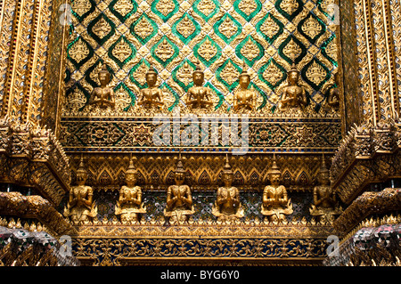 Detail des Phra Mondop, Grand Palace, Wat Phra Kaeo, Bangkok, Thailand Stockfoto