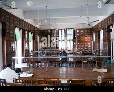 David Sassoon Bibliothek mit Leseraum Zimmer in Mumbai Indien Stockfoto