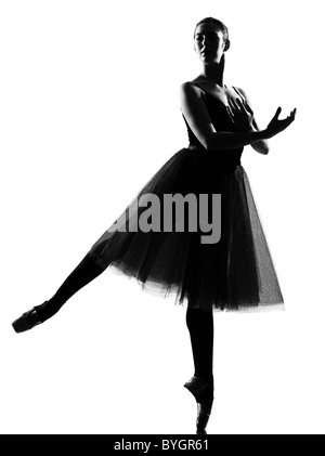 schöne kaukasischen hochgewachsene Frau Ballerina Ballett Tutu Tänzer tanzen stehen Zehenspitzen Pose in voller Länge auf weißem Hintergrund Studio isoliert Stockfoto