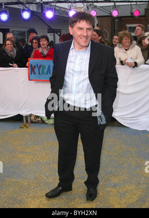 Peter Beardsley "Champion Of Champions" Dancing On Ice Finale in Elstree Studios - Ankünfte Borehamwood, England - 24.03.07 Stockfoto