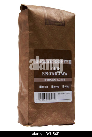 Tasche von Kaffeebohnen auf weißem Hintergrund Stockfoto