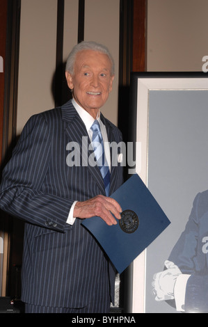 Siebzehn Emmy Award-Winning TV-Game-Show host Bob Barker Hollywood Chamber Of Commerce 86. jährlichen Officer Stockfoto