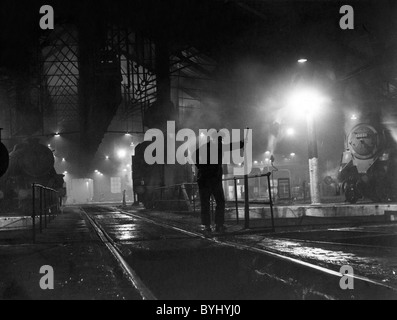 Oxley Railway schuppt Drehkranzbetreiber Wolverhampton 1967 Großbritannien 1960er-Jahre BILD VON DAVID BAGNALL Stockfoto