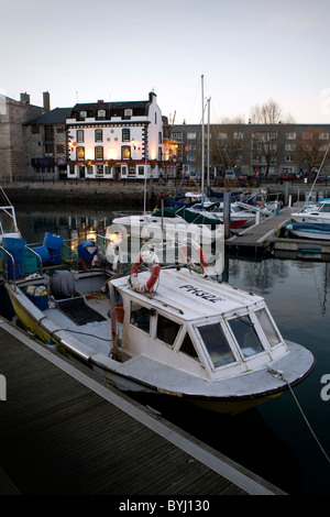 Sutton Harbour, Plymouth bei Sonnenuntergang Stockfoto