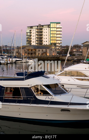 Sutton Harbour, Plymouth bei Sonnenuntergang Stockfoto