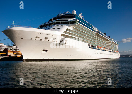 Kreuzfahrtschiff in San Juan, Puerto Rico Stockfoto