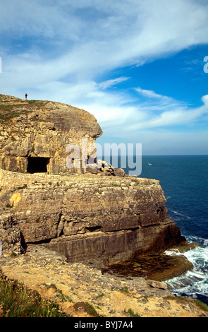 Tilly Laune Höhlen, einem ehemaligen Steinbruch bei Anvil Point, in der Nähe von Swanage, Dorset. Stockfoto