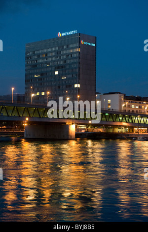 Hauptsitz der Chemie- und Pharma-Unternehmen Novartis AG, Basel, Schweiz Stockfoto