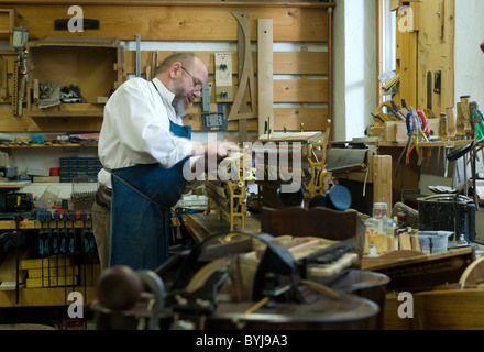 Ein Klavier und musikalische Instrumentenmacher Stockfoto