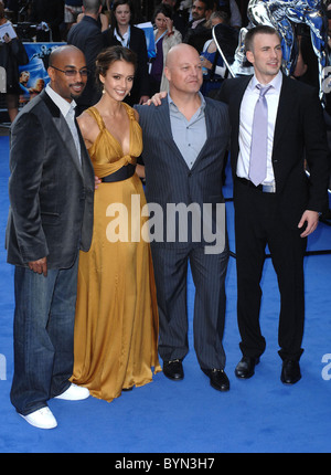 Tim Story, Jessica Alba, Michael Chiklis, Chris Evans Welt-Premiere von 'Fantastische 4 Rise of the Silver Surfer' - Ankünfte Vue Stockfoto